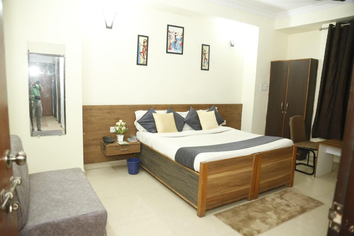 Sandalwood Vibes Bhopal Exterior foto